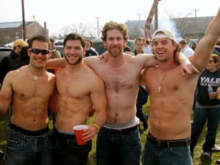 Illustration for article titled The Haughty Drunken Excess That Is Harvard-Yale In Pictures